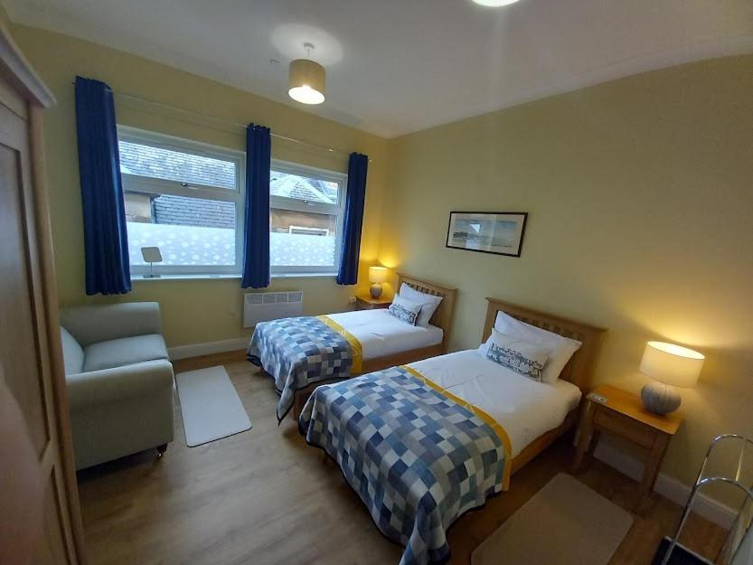 Stunning Village Centre Holiday Home Callander Exterior photo