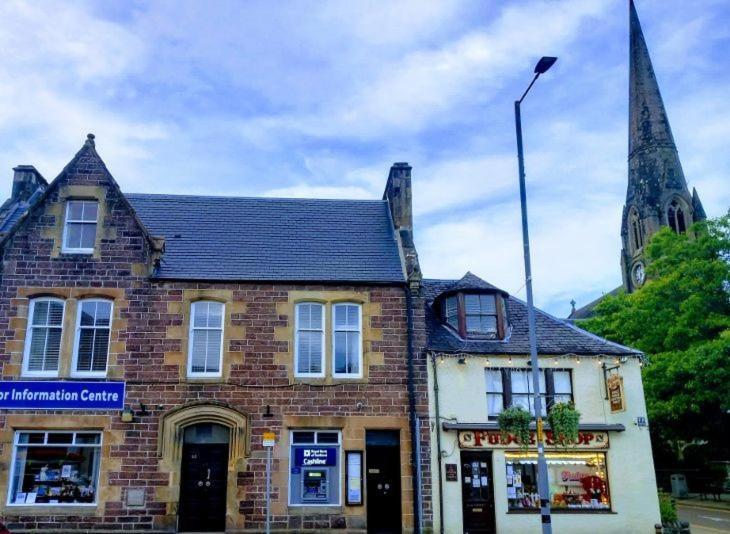 Stunning Village Centre Holiday Home Callander Exterior photo