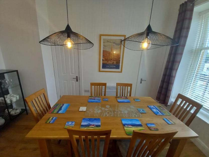 Stunning Village Centre Holiday Home Callander Exterior photo